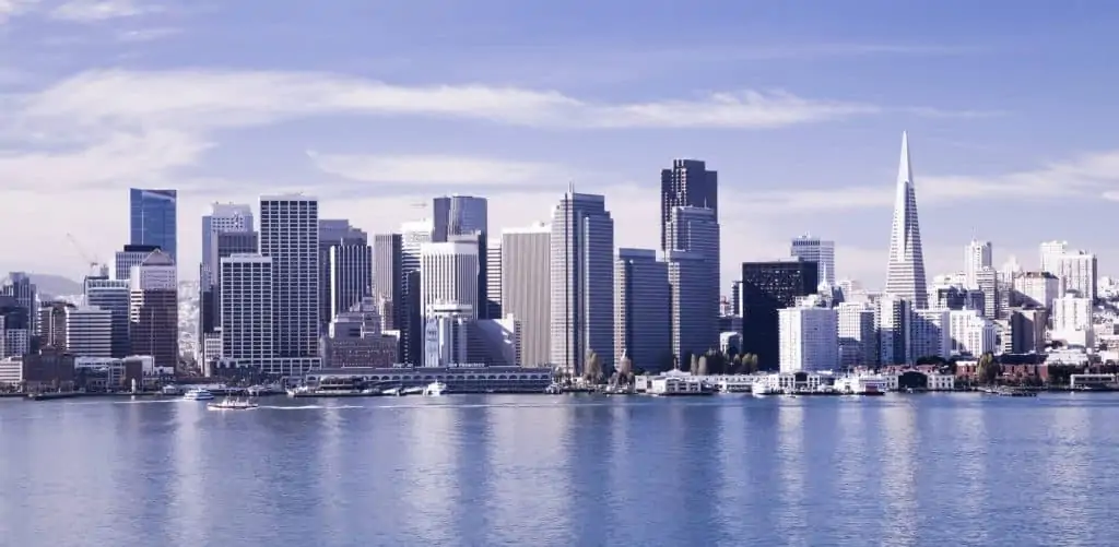 Fundraising for private equity funds and write real estate pitch decks